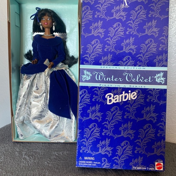 Winter Velvet Barbie- An Avon Exclusive 1995 - Picture 1 of 6